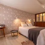 La Maison De Julia Bed & Breakfast