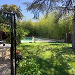 Bed & Breakfast La Maison De Julia 4*