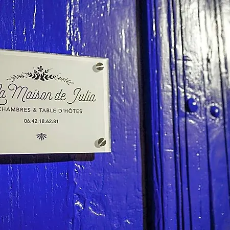 La Maison De Julia Bed & Breakfast 4*