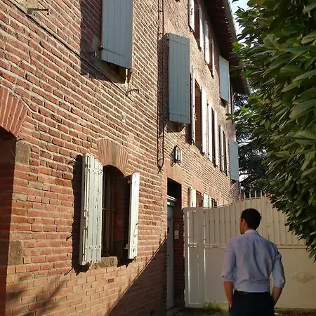 La Maison De Julia Bed & Breakfast