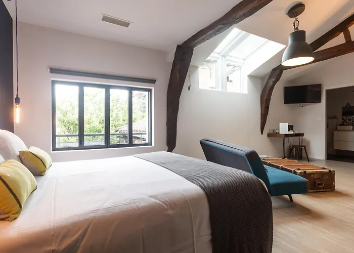 Bed and Breakfast La Maison De Julia Αλμπί