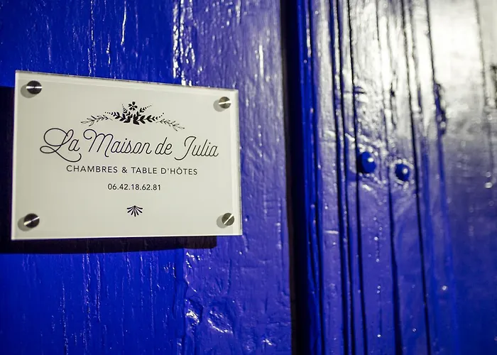 La Maison De Julia Bed and Breakfast